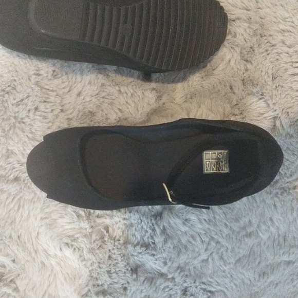 Wedges - Picture 5 of 8